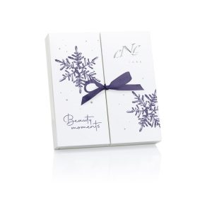 CNC Cosmetic Adventskalender 2025 „Beauty Moments“ – dekorativer Kalender mit 24 Türchen voller Beauty-Produkte