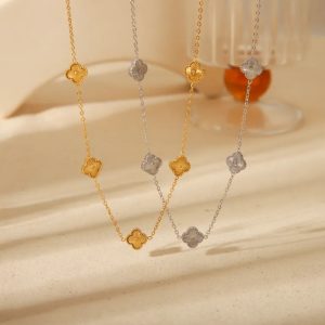 Fine Lou Flower Halskette