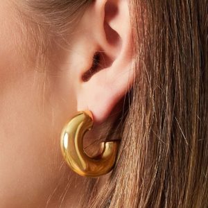 Vika Hoops – large gold 2 Vika Hoops - large gold 2